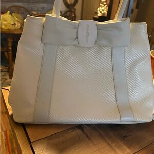 Salvatore Ferragamo Cream Bow-Accent Tote